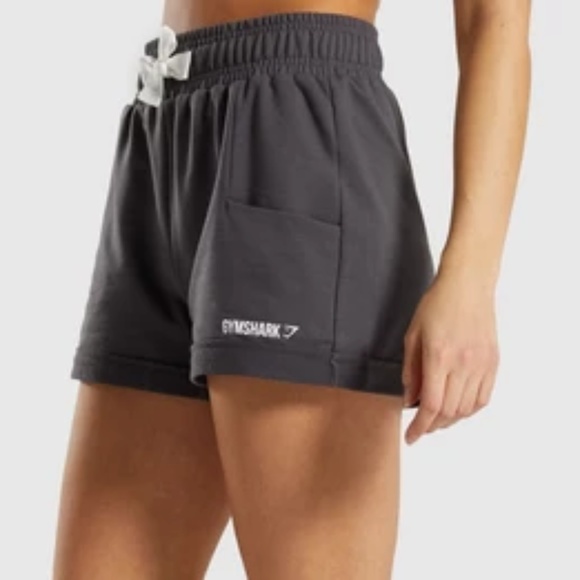 Gymshark Pants - NWOT GymShark Shorts